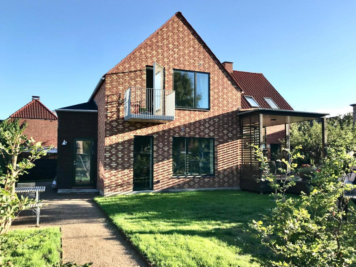 Villa Stjerneklar โคเปนเฮเกน ภายนอก รูปภาพ